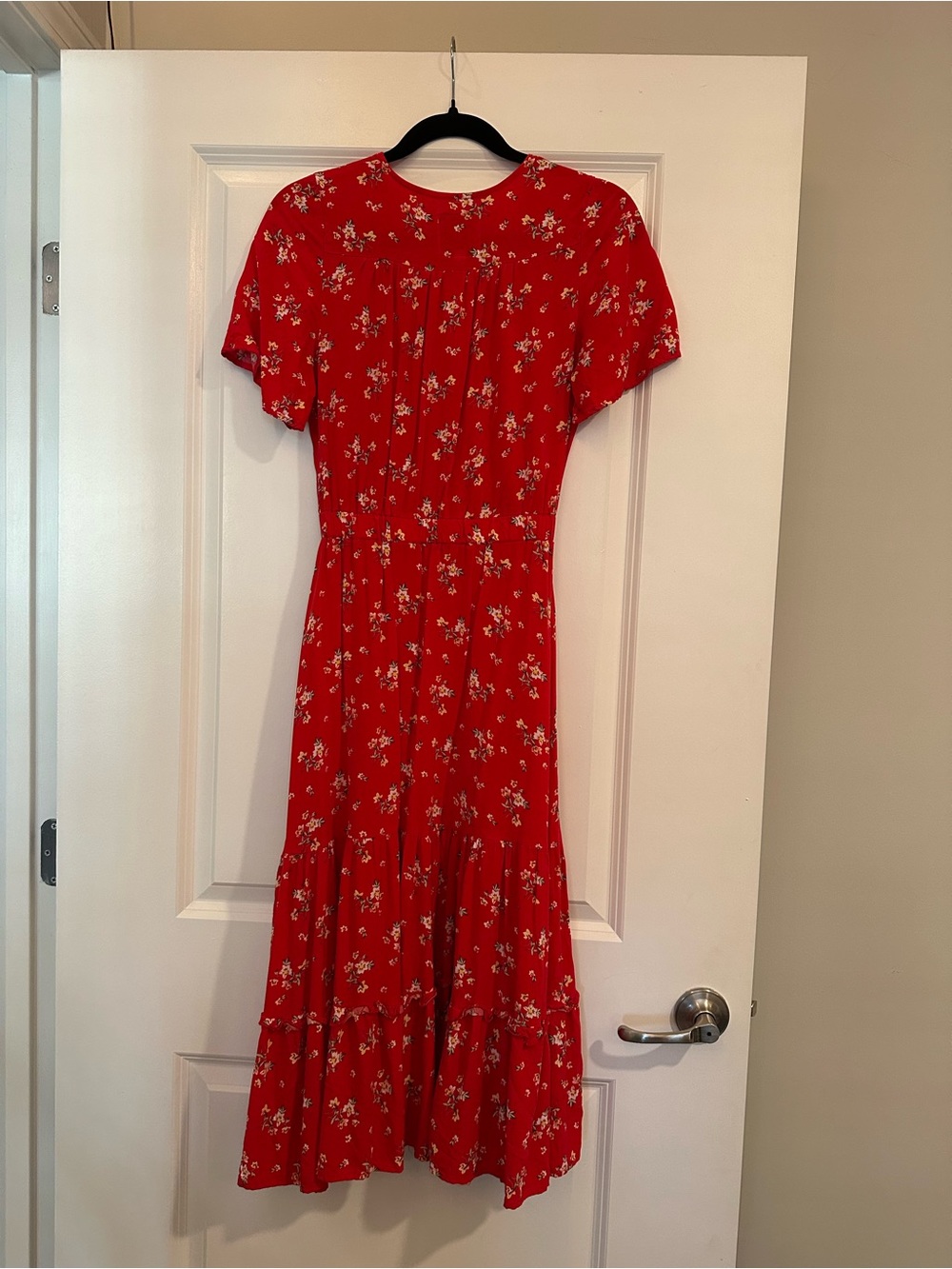 Sunday Mi Amor XS Red Floral Short Sleeve Midi Dress - Picture 5 of 10